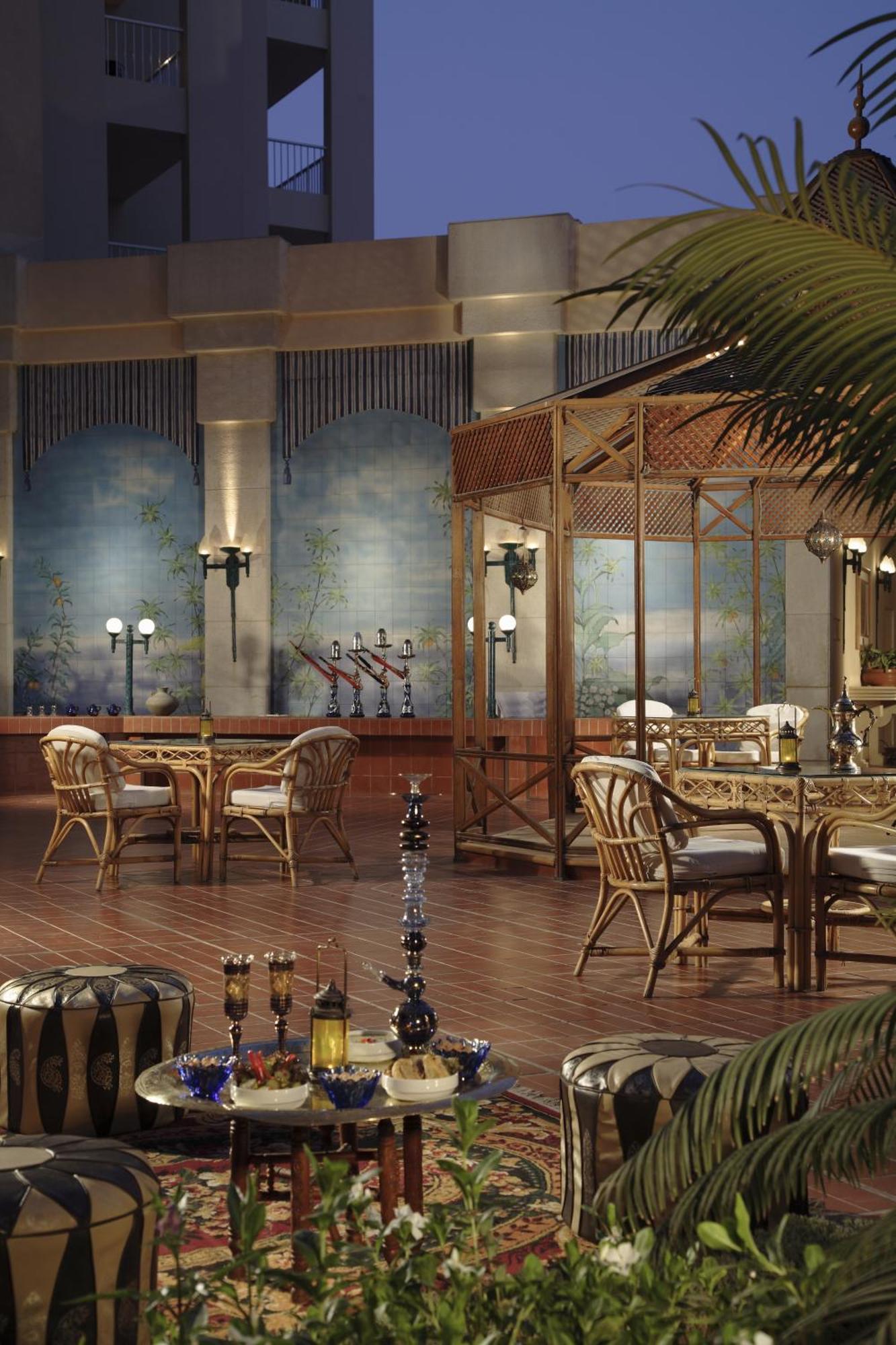 Hurghada Suites & Apartments Serviced By Marriott Екстер'єр фото The restaurant